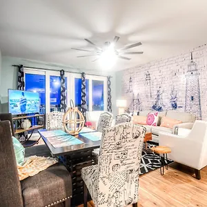 Holiday home Laketown Wharf 631 By Aneliya
